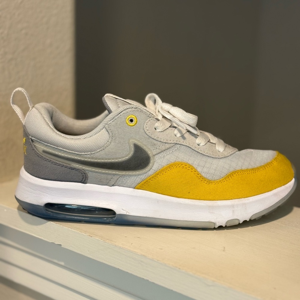 Nike Air Max Motif 3Y Kids Photon Dust Grey Fog DH9389-001 Retro School 80s - Picture 2 of 9